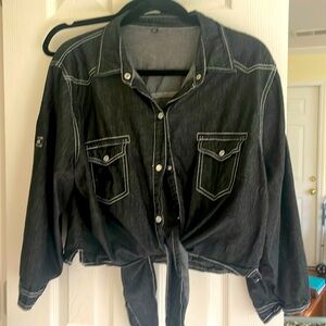 Comfortable and stylish Jean top!